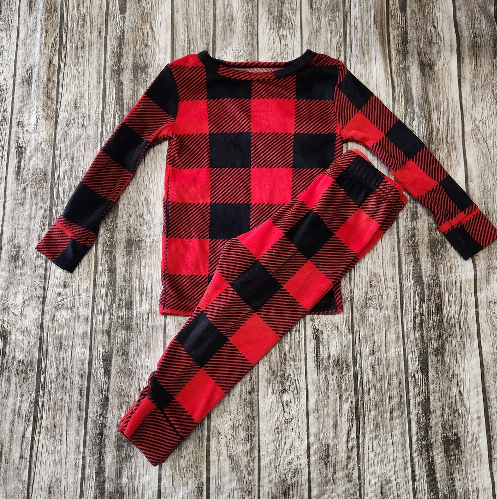 Cat & Jack snuggly soft black and red Buffalo plaid pajamas